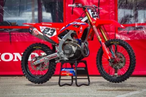 HoustonSupercross2-Pits-2021