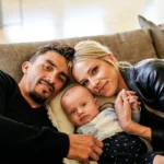 julian-alaphilippe-30-met-zijn-vrouw-marion-rousse-31-en-hun-zoontje-nino-1